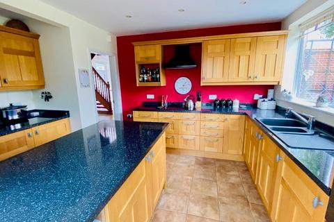 14 Dugard Place, Barford, Warwick, CV35 8DX