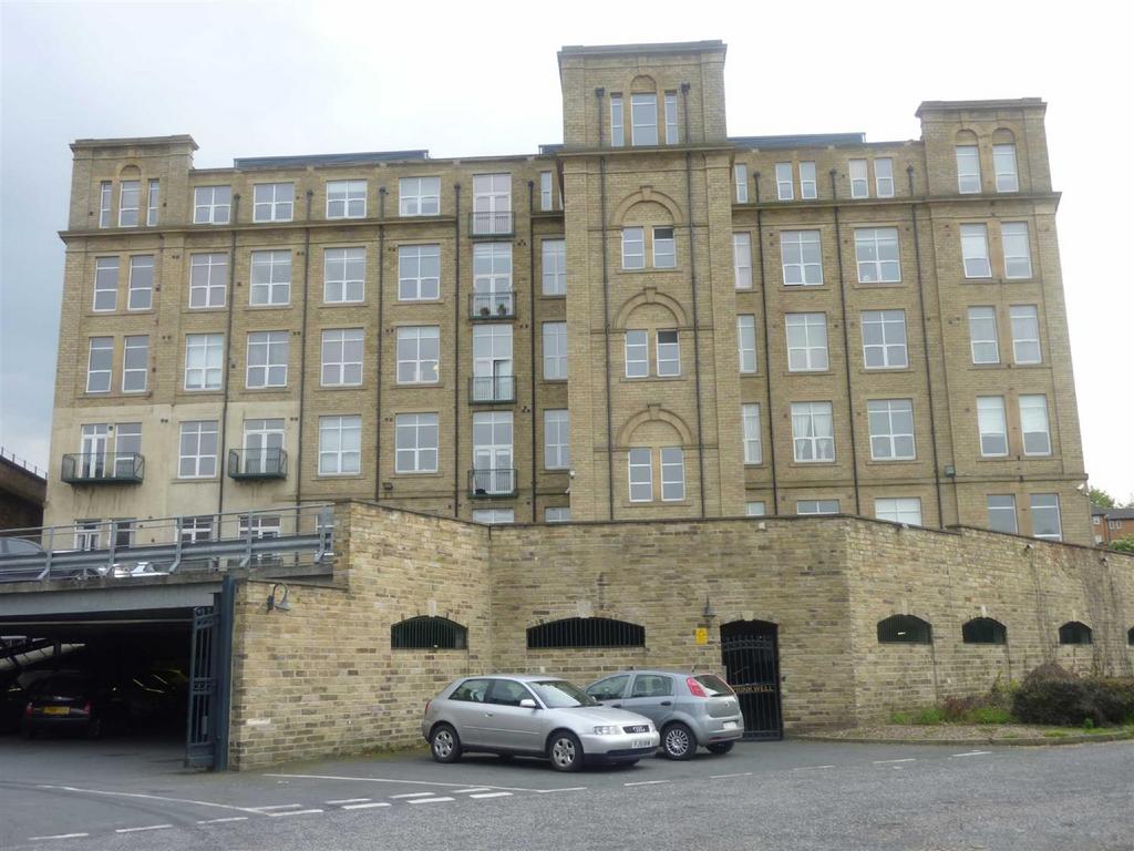 Sprinkwell Mill, Bradford Road, Dewsbury 2 bed apartment £695 pcm (£