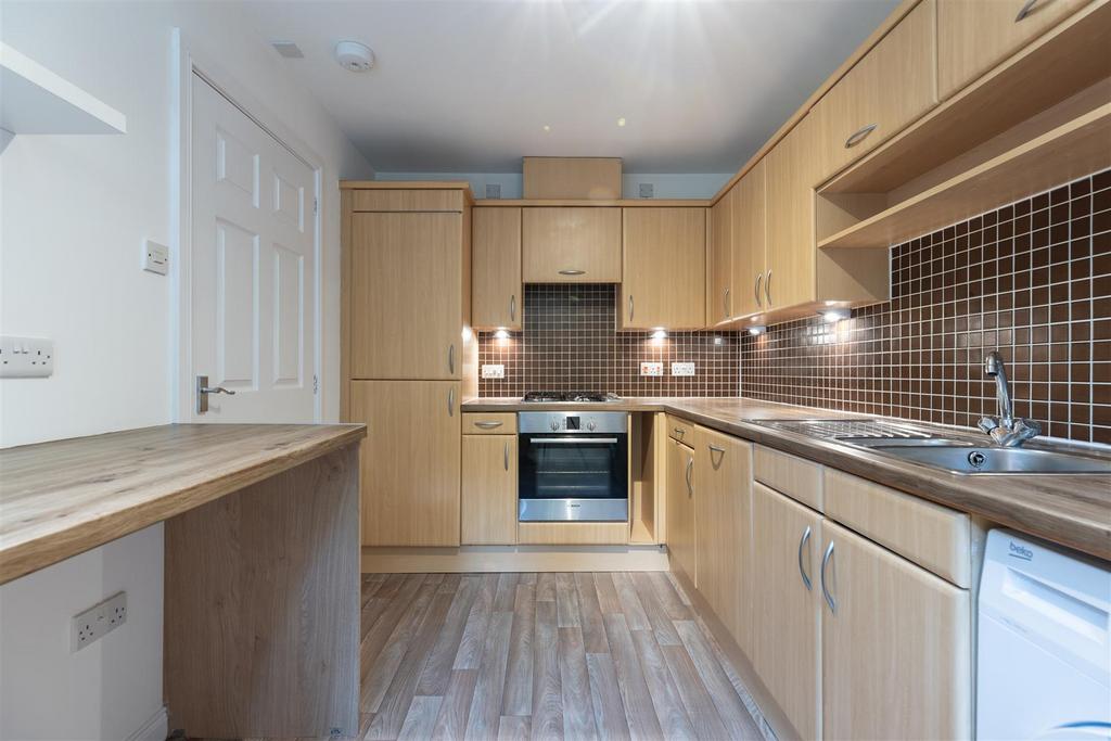 Ross Avenue, Perth 2 bed flat £163,000