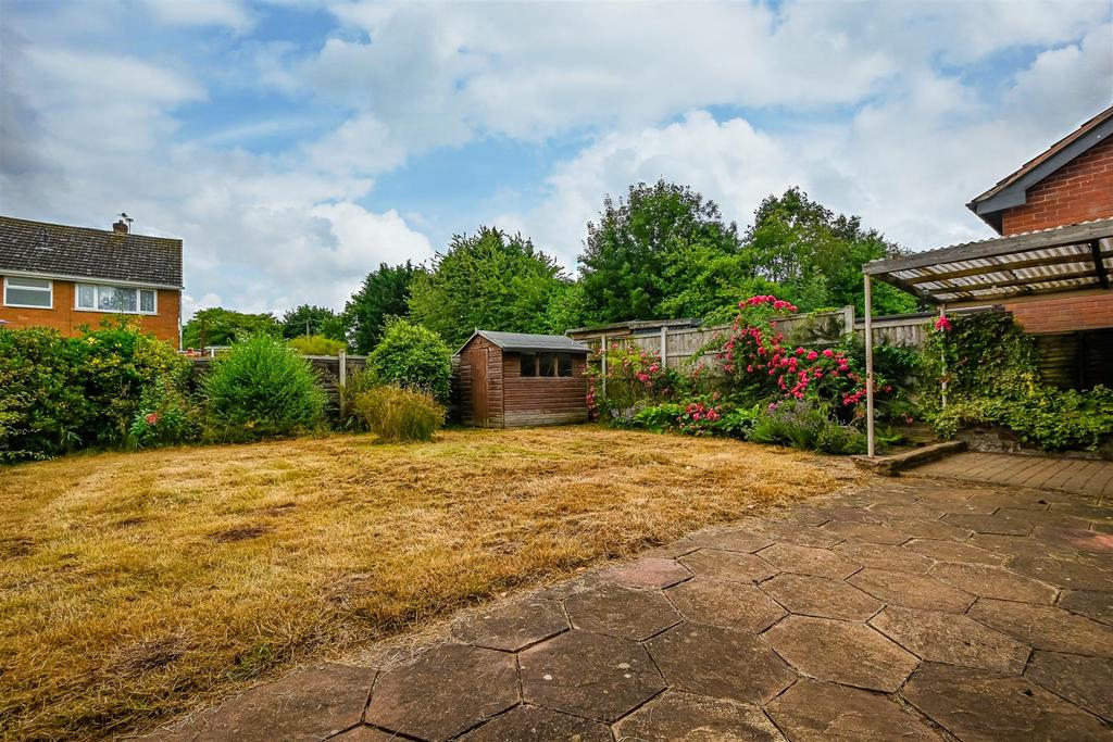 49 Oldbury Wells, Bridgnorth 3 bed detached house for sale £300,000