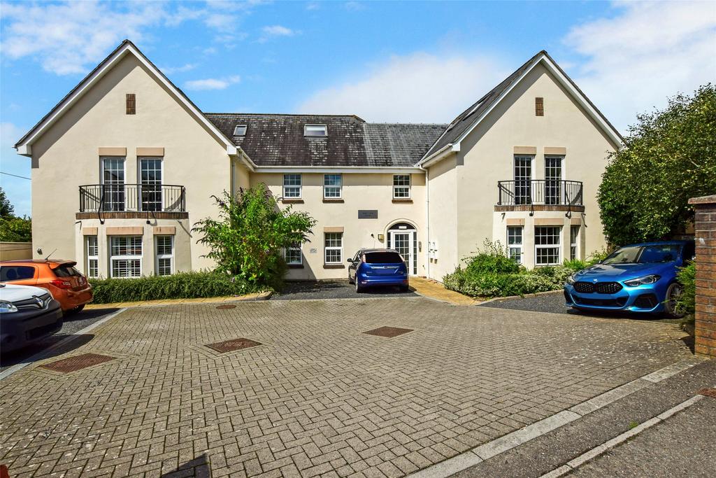 Westview Court, Constitution Hill, Barnstaple, Devon, EX32 2 bed