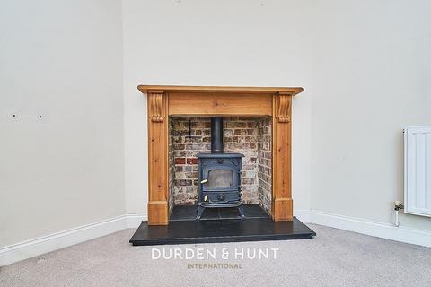 18 Fyfield Road, Ongar, CM5 0AJ