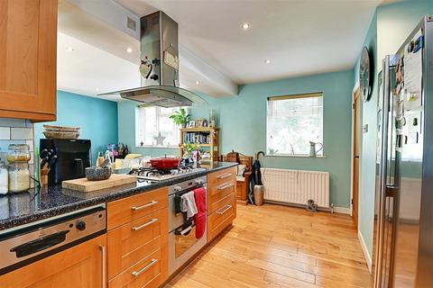 3 bedroom semi-detached house for sale, Pearson Avenue, Hertford SG13