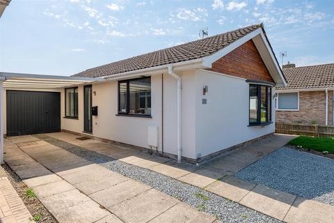 3 bedroom detached bungalow for sale, Owlwood Lane, Dunnington, York, YO19