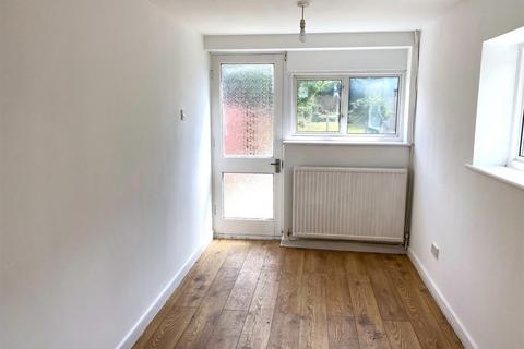 6 Station Road, Knighton, LD7 1DT