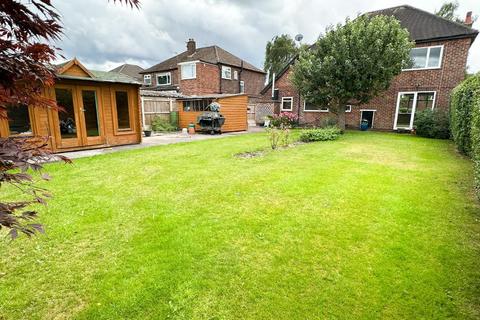27 Maple Road, Manchester, M23 9HN