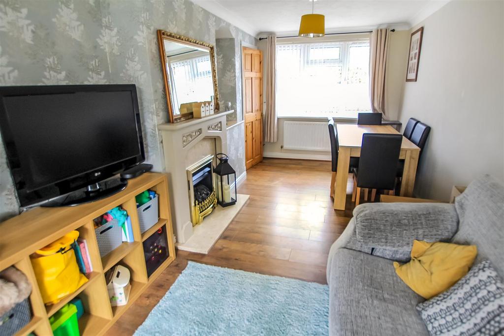 Living/Dining Room