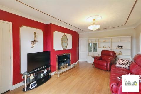 186 Birches Head Road, Stoke-on-trent, ST1 6NA