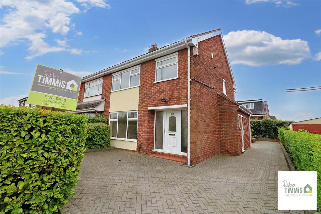 Maunders Road, Milton, StokeOnTrent 3 bed semidetached house for