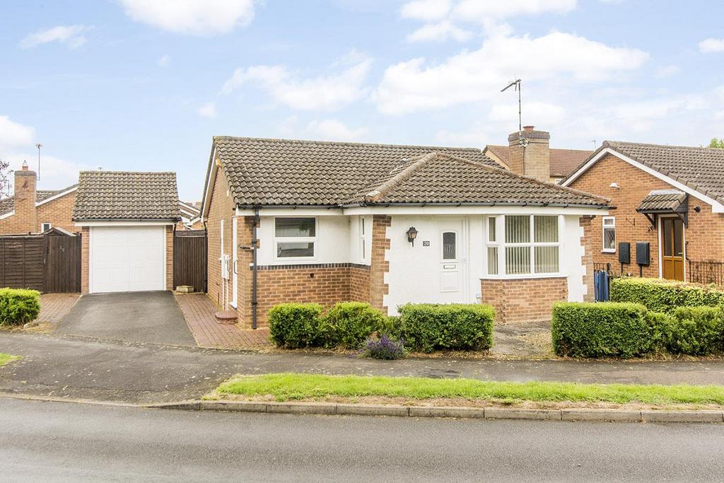 Cunningham Drive, Lutterworth 2 bed detached bungalow for sale £265,000