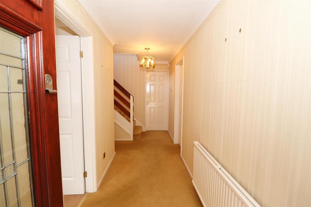 Windy Arbour, Kenilworth 4 bed detached house for sale £700,000