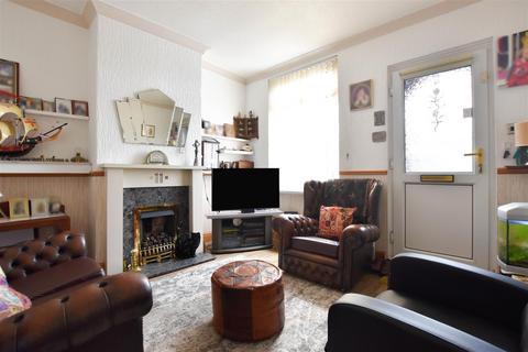 9 Beverley Road, Kirk Ella, Hull, HU10 7AA