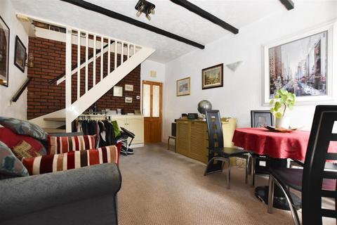 9 Beverley Road, Kirk Ella, Hull, HU10 7AA