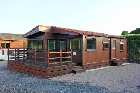 2 bedroom detached bungalow for sale - Penrhos Park Lodges, Meifod