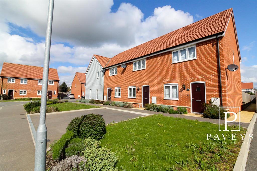 Barley Road, Kirby Cross, FrintonOnSea 2 bed terraced house for sale £242,500