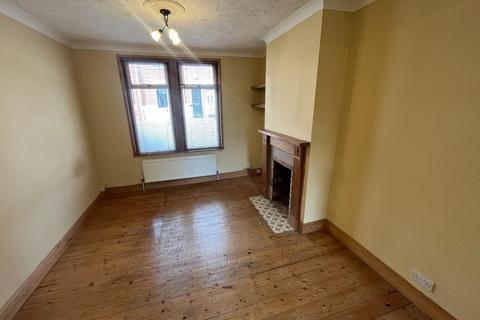 106 Stanhope Road, Northampton, NN2 6JX