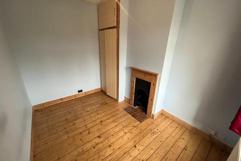 106 Stanhope Road, Northampton, NN2 6JX