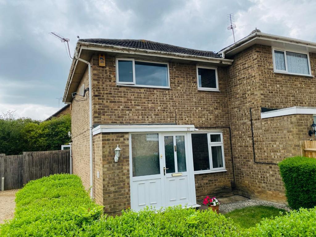 Annesley Close, Abington Vale, Northampton NN3 3 bed end of terrace