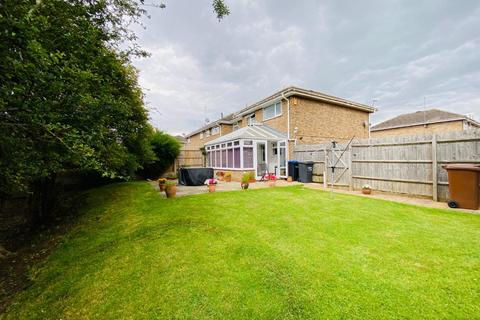 27 Annesley Close, Northampton, NN3 3HD