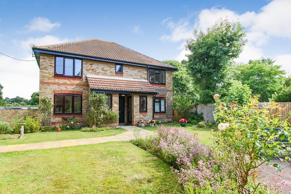 High Street, Lingfield, RH7 1 bed retirement property for sale £152,500