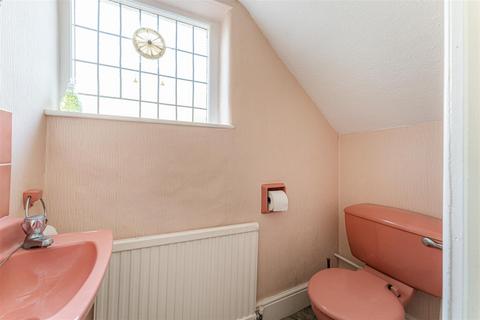 37 Village Road, Enfield, EN1 2ET