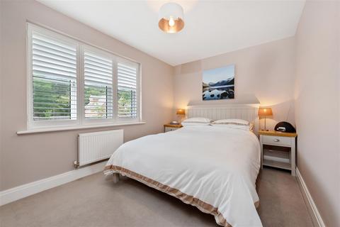 99b New Road, Ascot, SL5 8PZ