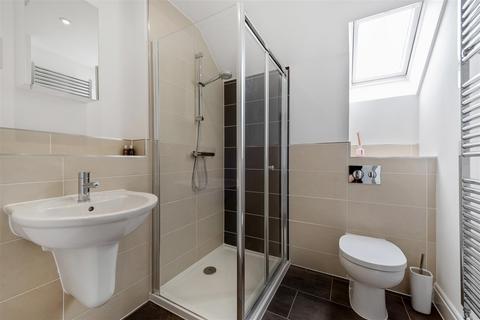 99b New Road, Ascot, SL5 8PZ