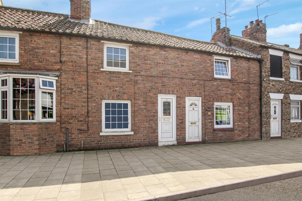42 Commercial Street, Norton, Malton... 2 bed terraced house £160,000