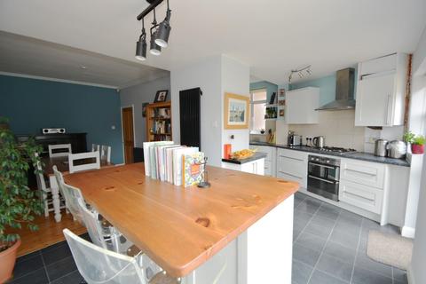 47 Torrington Drive, Harrow, HA2 8ND