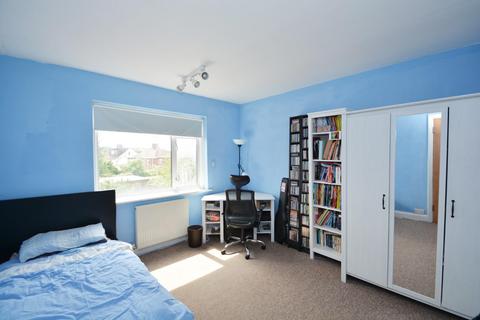 47 Torrington Drive, Harrow, HA2 8ND