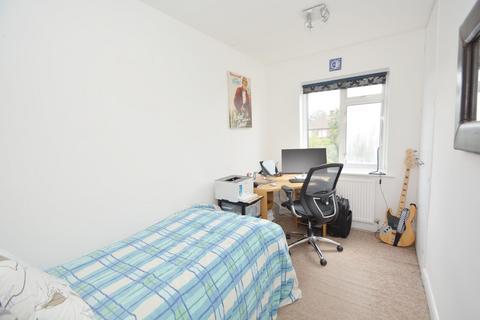 47 Torrington Drive, Harrow, HA2 8ND