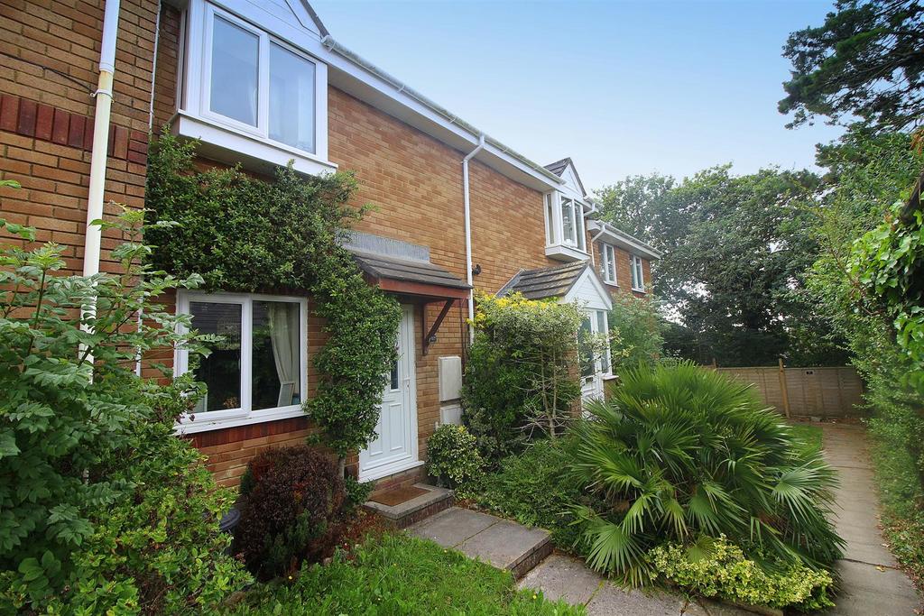 Hallett Close, Latchbrook, Saltash 2 bed terraced house for sale £192,000