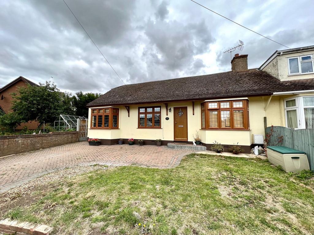 Vincent Close, Corringham, SS17 4 bed chalet for sale £550,000