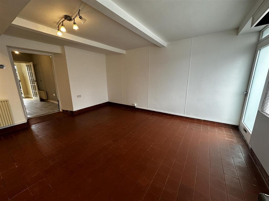 26 Westgate, North Cave Property £477 pcm (£110 pw)
