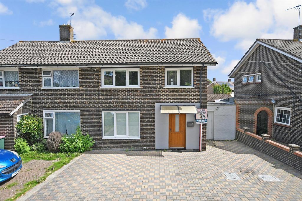 Ashdown Drive, Tilgate, Crawley, West Sussex 3 bed semidetached house