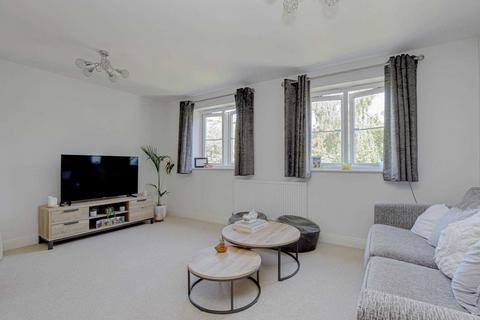 14 Martin Cooper Close, Caversham, Reading, RG4 6AE