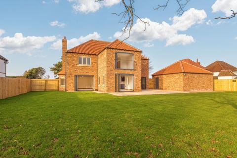 4 bedroom detached house for sale, 96 Wragby Road East, Lincoln