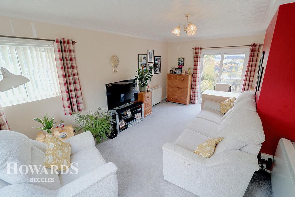 Kells Walk, Geldeston 3 bed end of terrace house for sale £250,000