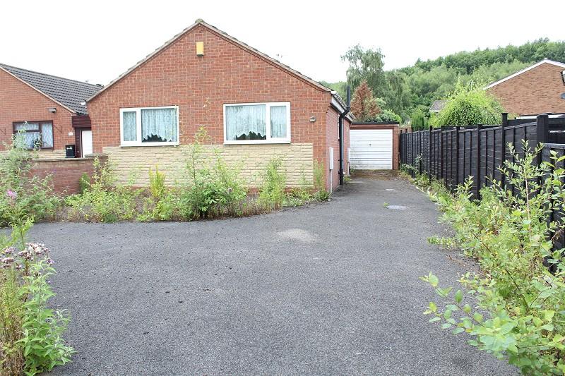 Pilsley Road, Morton, Derbyshire. DE55 6HP 2 bed detached bungalow for