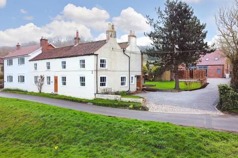 5 bedroom character property for sale - Highfield Cottage, 70-71 Main Street, Bishop Wilton, York, YO42 1SR