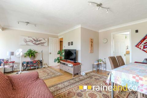 43 Ground Lane, Hatfield, AL10 0HQ