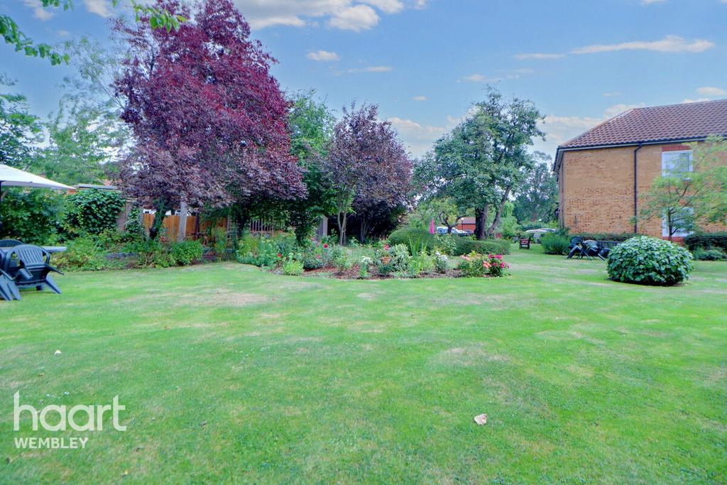 Wembley Park 1 bed apartment for sale £145,000