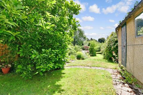 5 Cherry Grove, Tonbridge, TN10 4NA