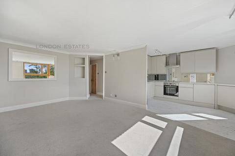 3 bedroom apartment to rent, Blantyre Walk, Worlds End Estate, Kings Road, Chelsea, SW10