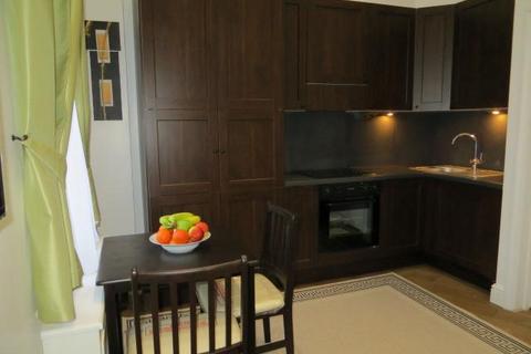 undefined, Fulham Palace Road, Hammersmith, London W6
