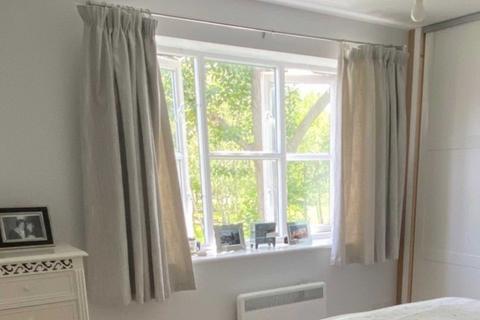 6 Ware Point Drive, London, SE28 0HJ