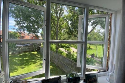 6 Ware Point Drive, London, SE28 0HJ