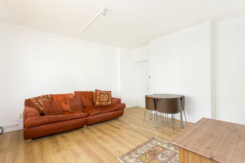 2 bed flat/apartment for rent in Harmood Street, Camden NW1