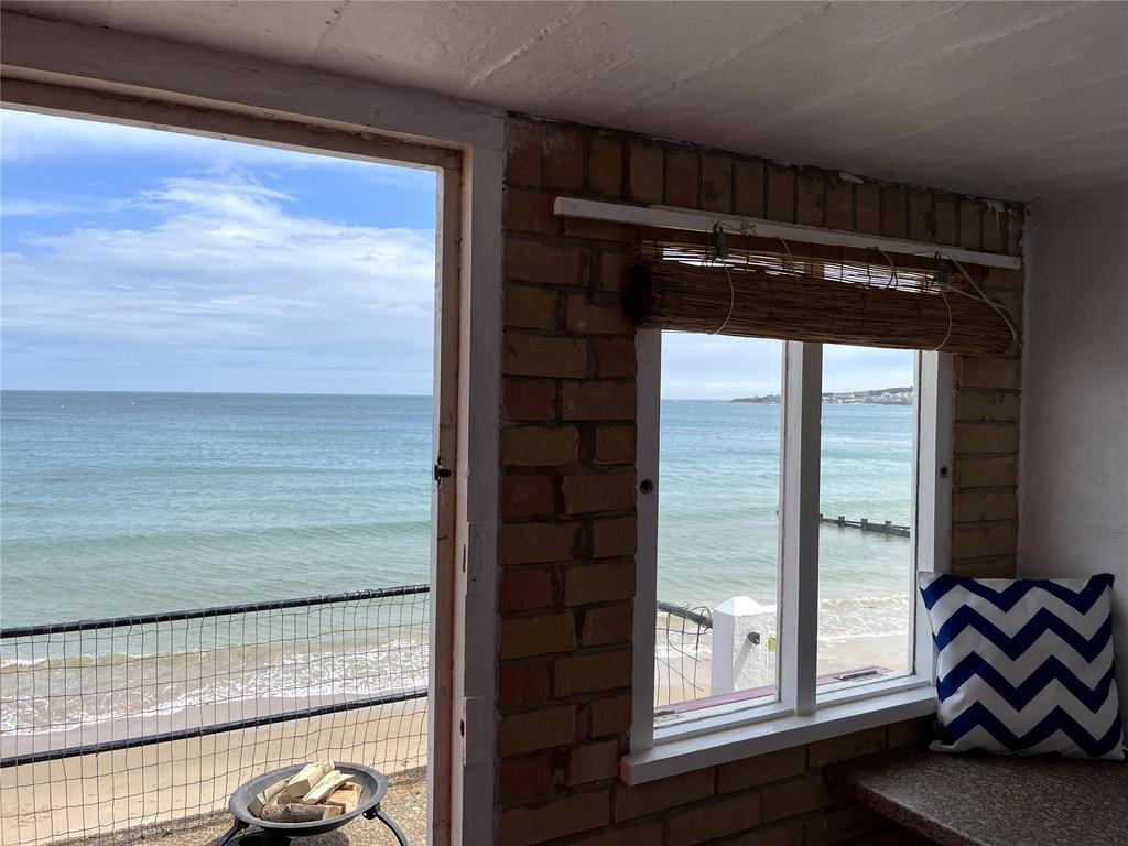 Beach Hut
