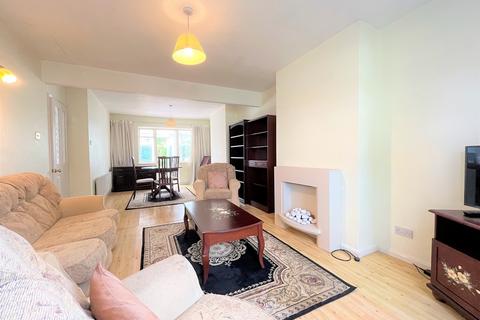 1 Cliffe Way, Warwick, CV34 5JF